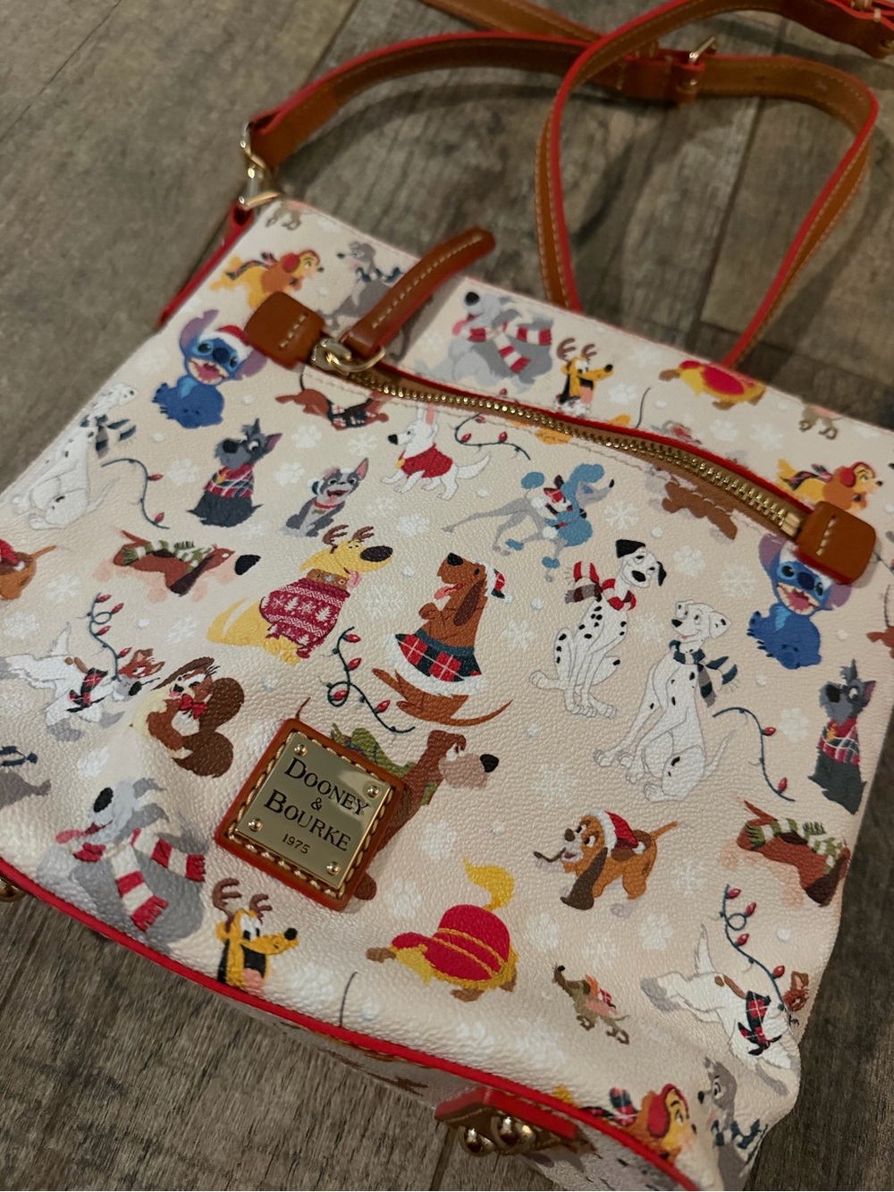Dooney & Bourke Disney Christmas Santa Tails Holiday Dog Crossbody Plaid - Picture 12 of 14